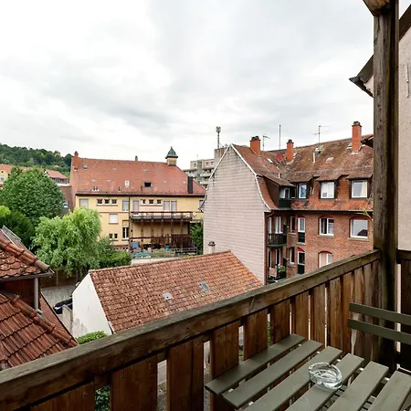 Altbau Mit Wallberg- Blick * Pforzheim